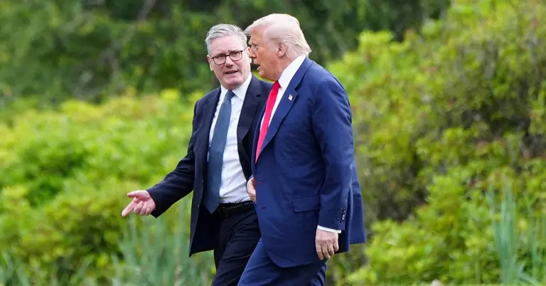 ট্রাম্প-স্টারমার